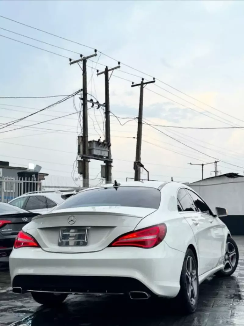 Mercedes-Benz CLA-Class   - 2014