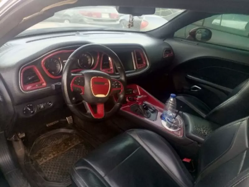Dodge Challenger   - 2017