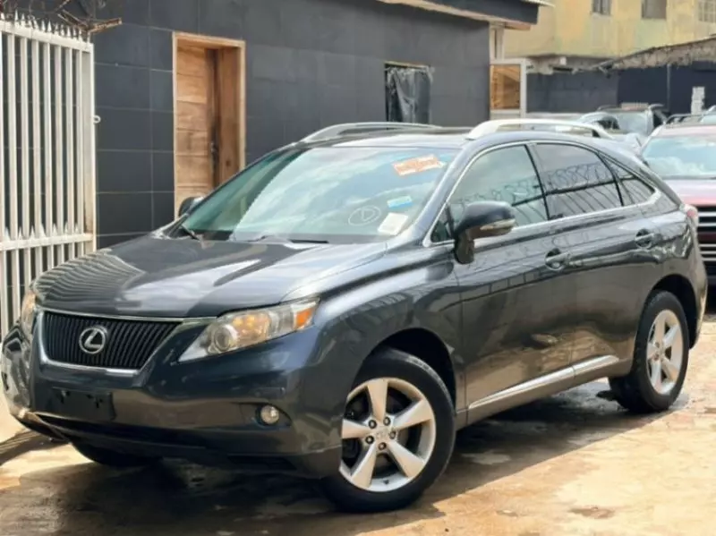 Lexus RX   - 2010
