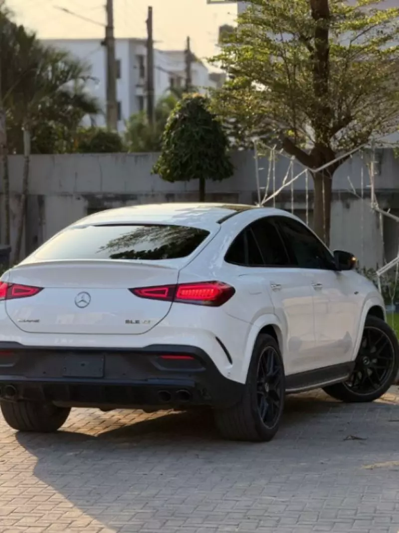 Mercedes-Benz GLE 53 AMG   - 2021