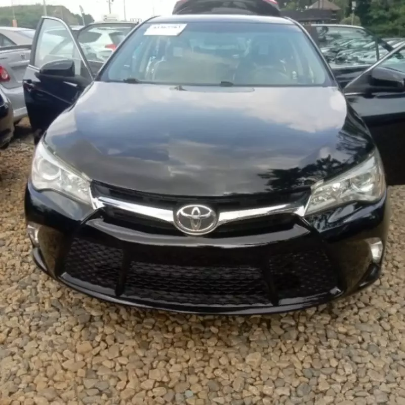 TOYOTA Camry   - 2016