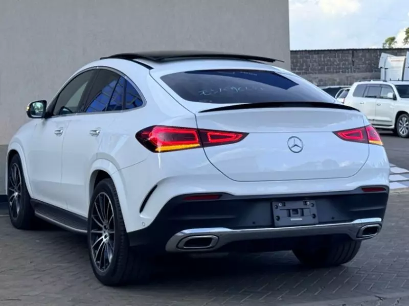 Mercedes-Benz GLE 400   - 2020