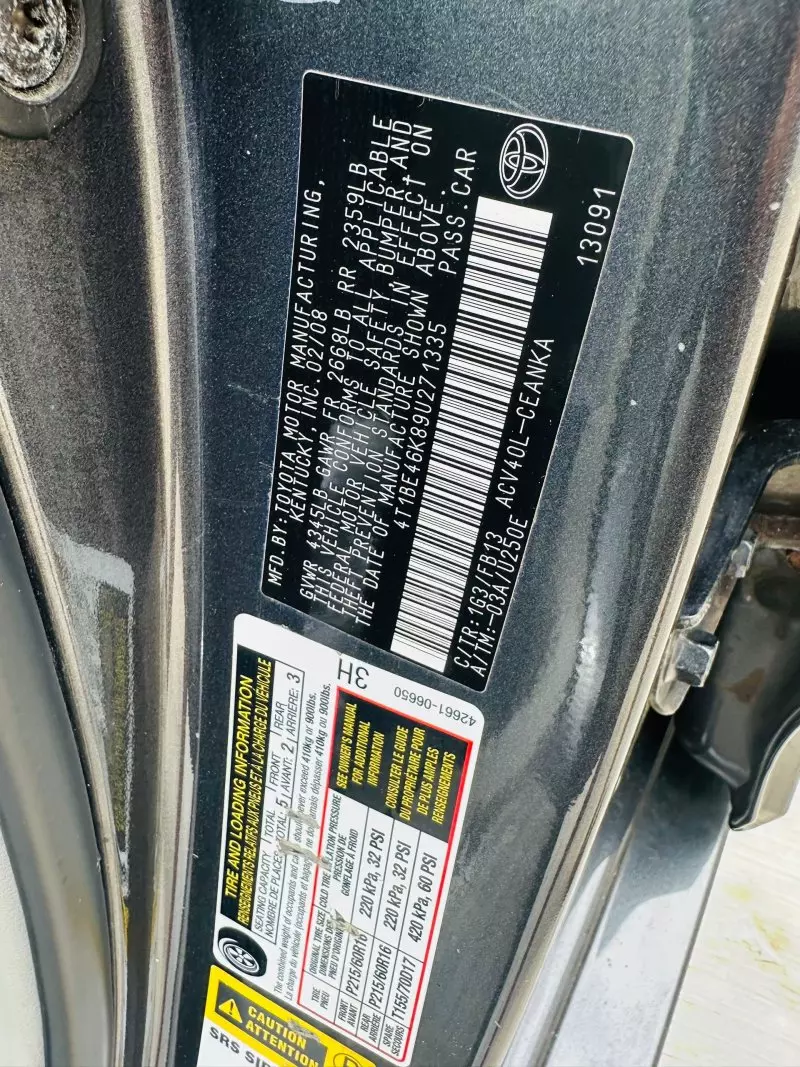 Toyota Camry   - 2009