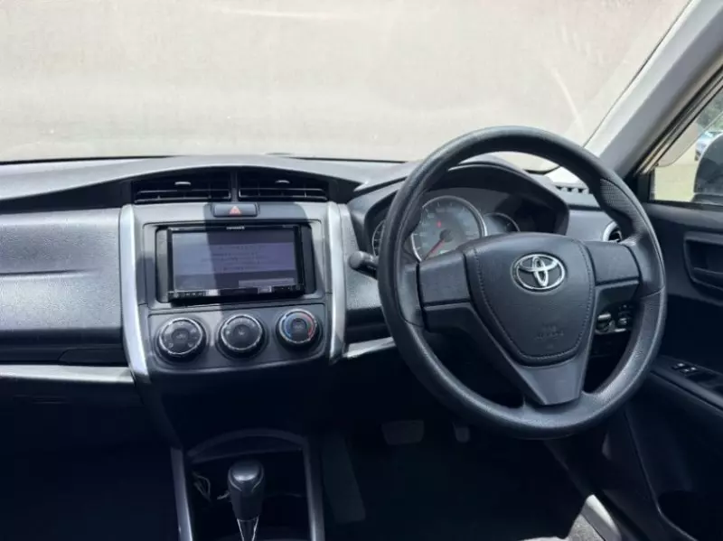 Toyota Fielder    - 2018