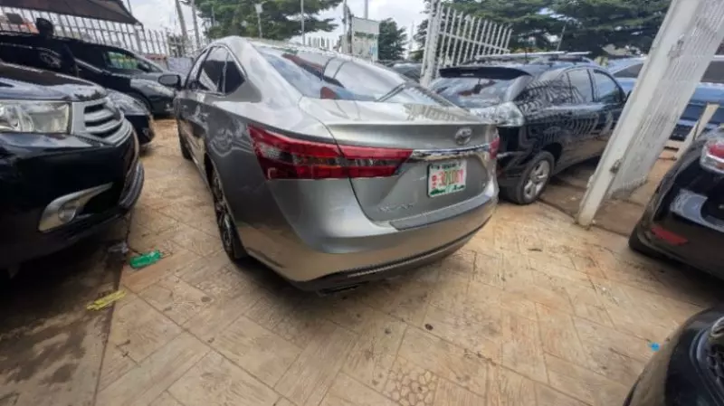 TOYOTA Avalon   - 2016