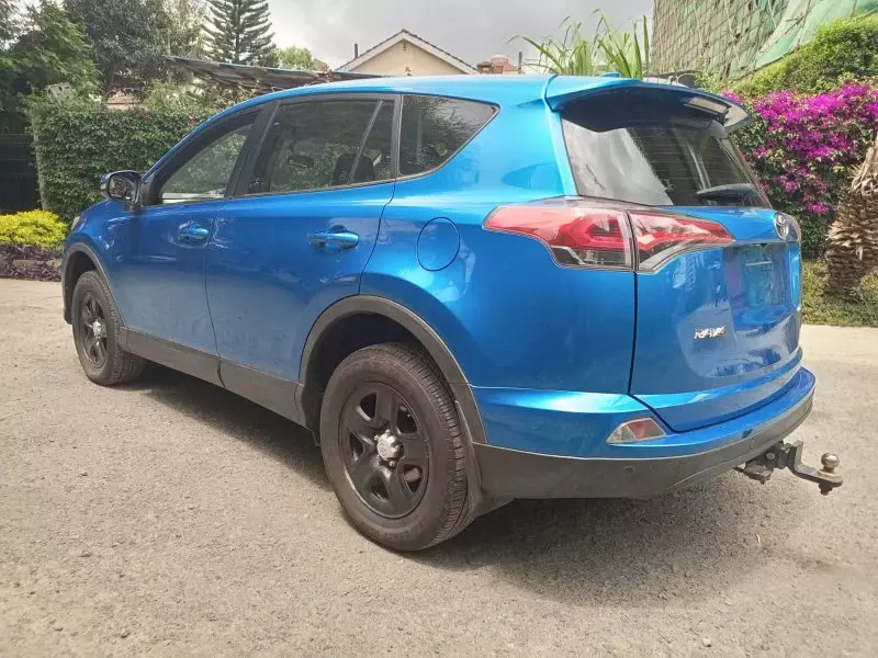 TOYOTA RAV 4   - 2017