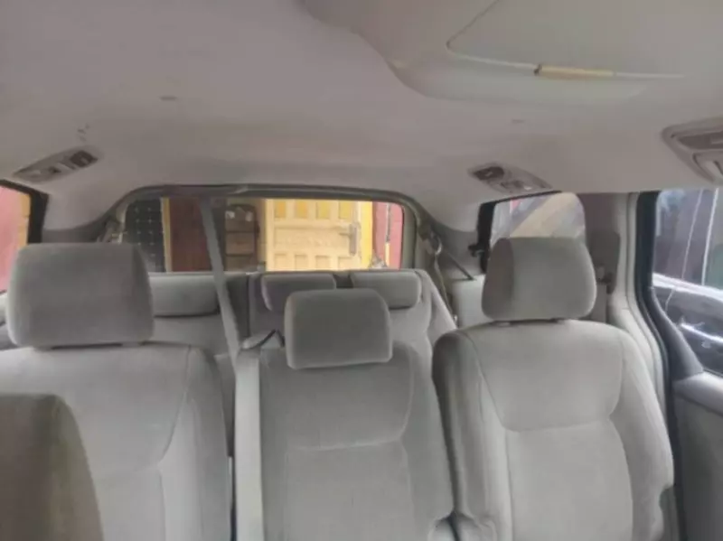 Toyota Sienna   - 2004