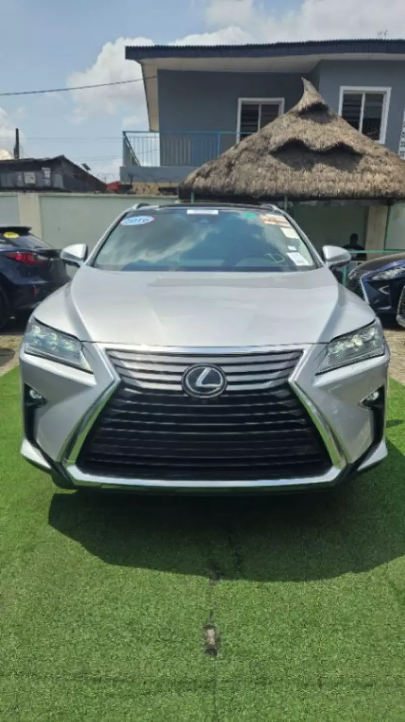 Lexus RX   - 2016
