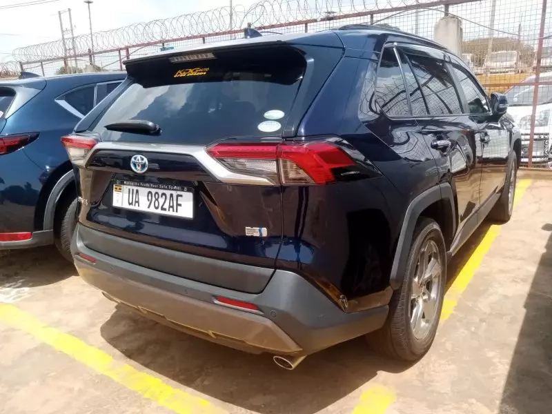 Toyota Rav 4 Hybrid   - 2019
