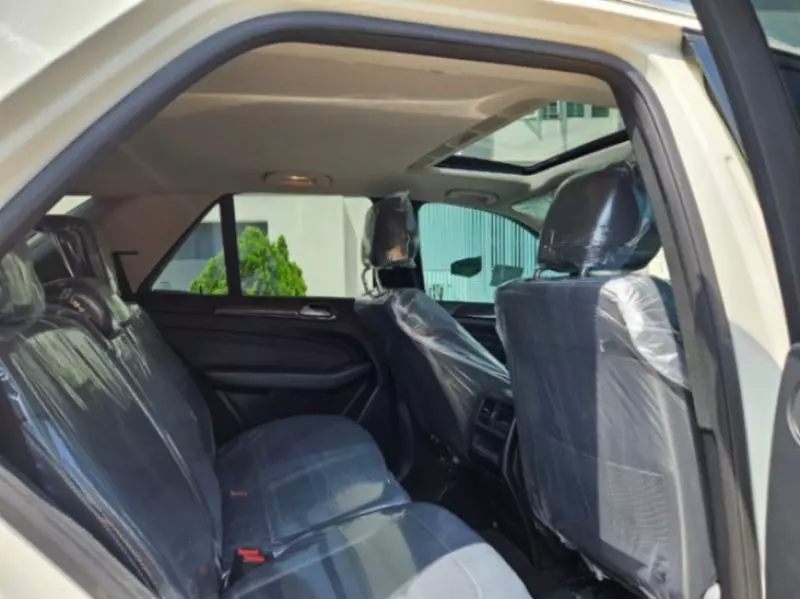 Mercedes-Benz ML 350 - 2013