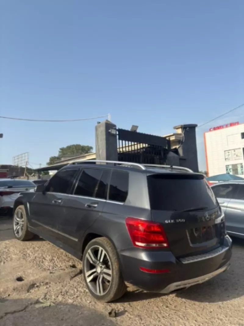 Mercedes-Benz GLK 350   - 2014