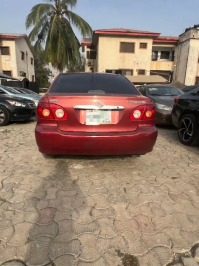Toyota Corolla   - 2006