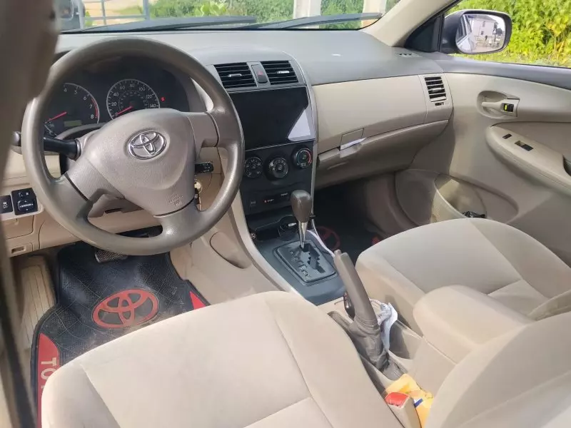 TOYOTA Corolla   - 2013