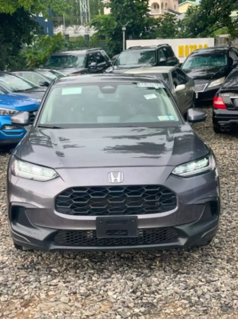 Honda HR-V   - 2023