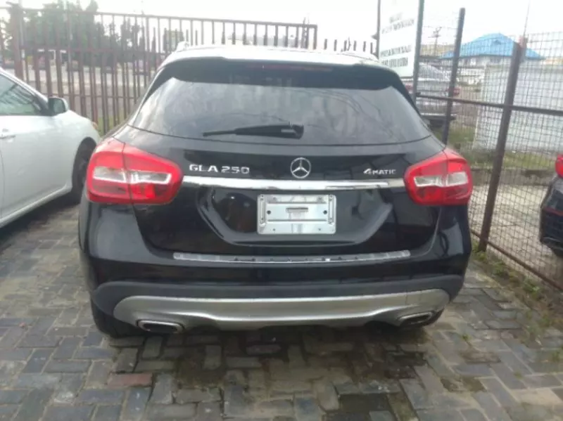 Mercedes-Benz GLA 250   - 2017