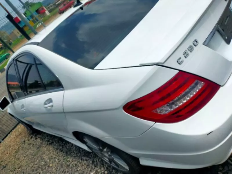 Mercedes-Benz E 250   - 2013