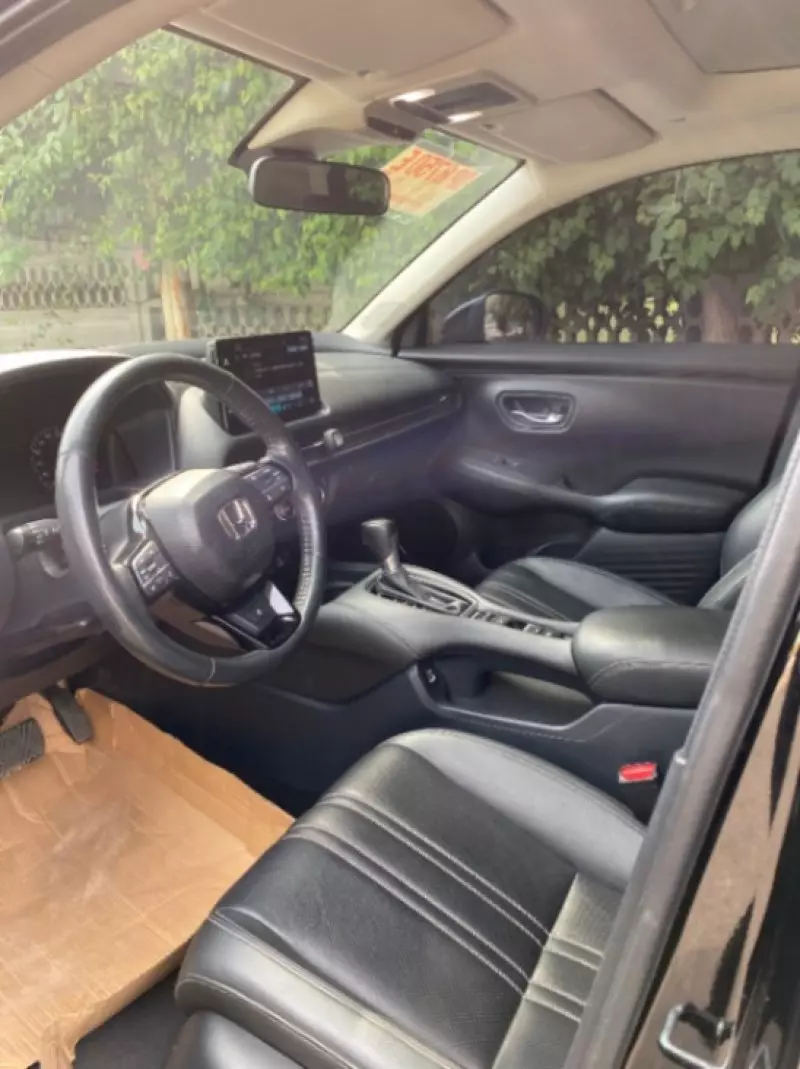 Honda HR-V   - 2023
