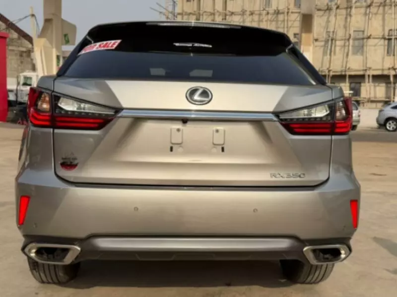 Lexus RX   - 2017