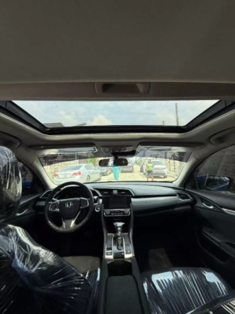 Honda Civic   - 2018