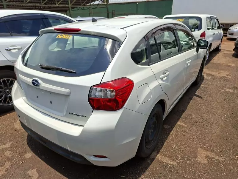 Subaru Impreza   - 2014