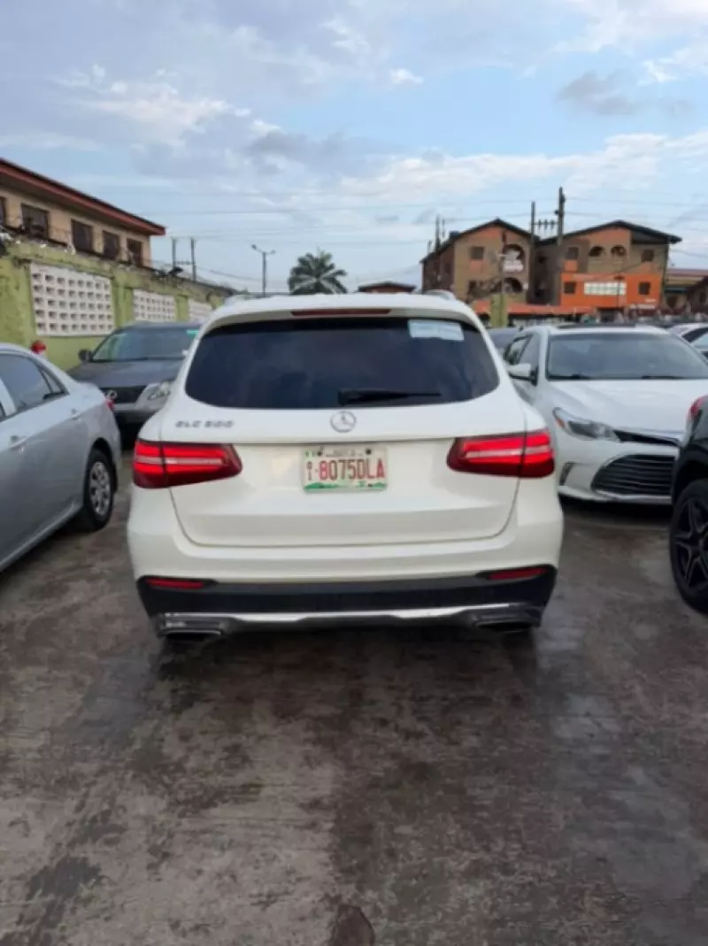 Mercedes-Benz GLC-Class   - 2016