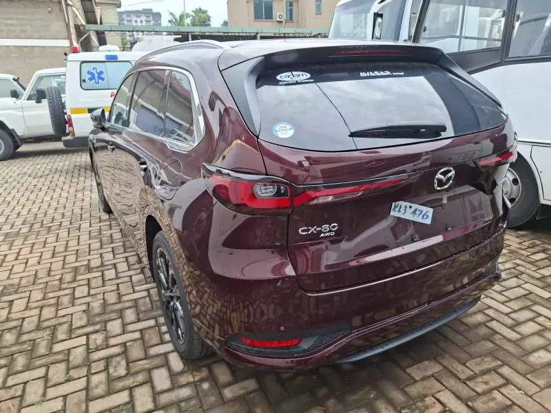 Mazda CX-8   - 2025