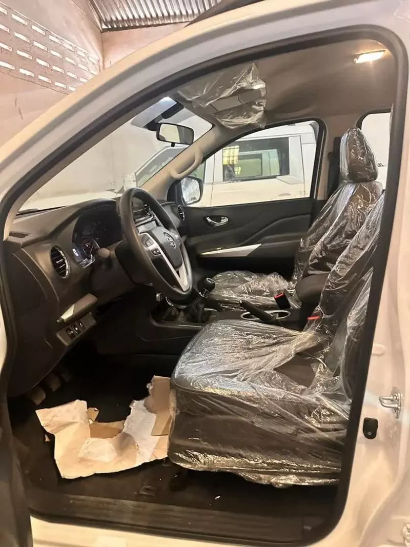 Nissan Rich 6   - 2025