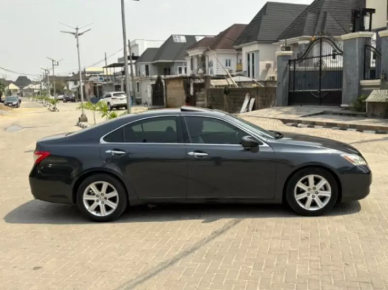 Lexus ES 350   - 2009