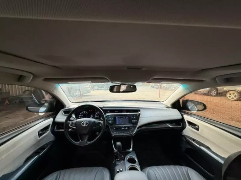 TOYOTA Avalon - 2014