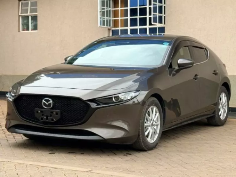 Mazda 3   - 2020