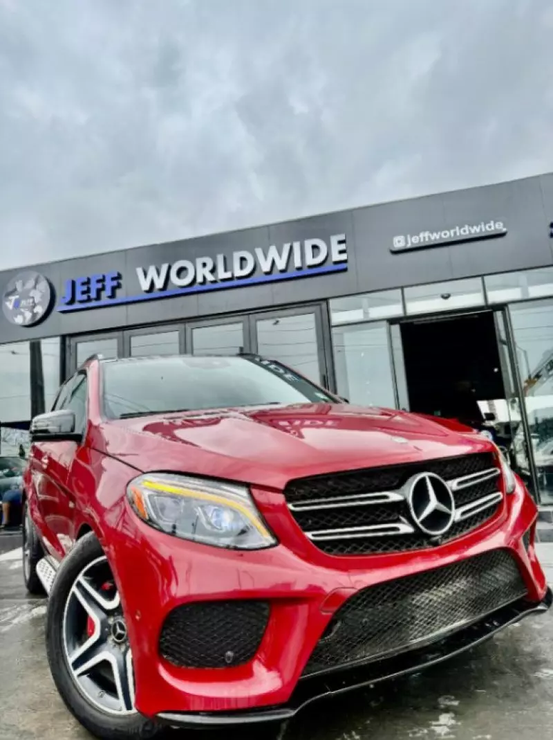 Mercedes-Benz GLE 43 AMG   - 2017