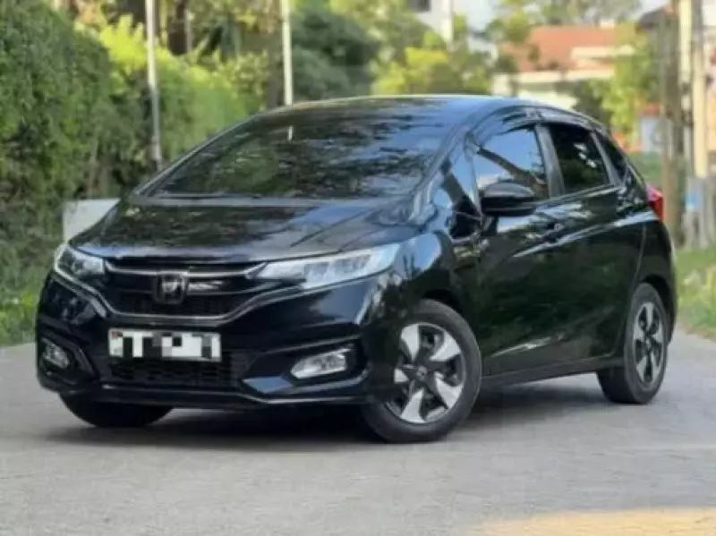 Honda Fit Hybrid    - 2018