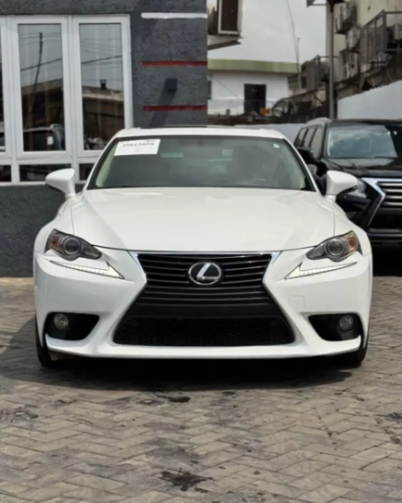 Lexus IS 250   - 2014