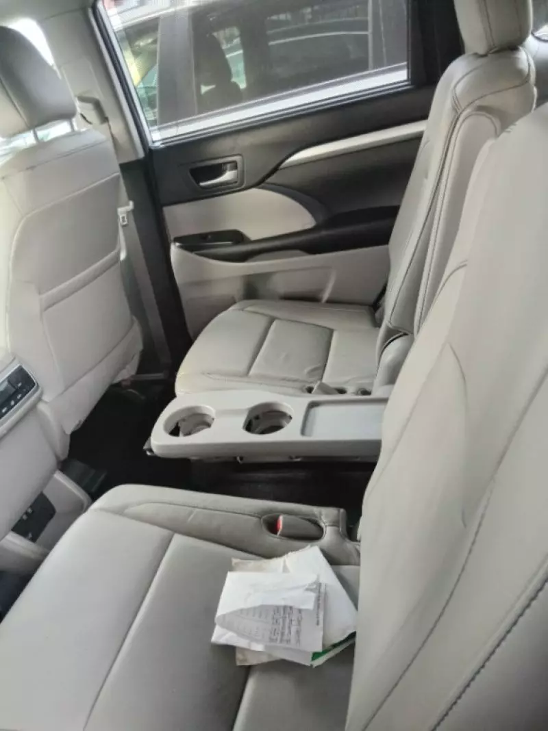 Toyota Highlander   - 2018
