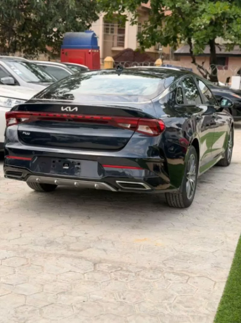 KIA K5   - 2022