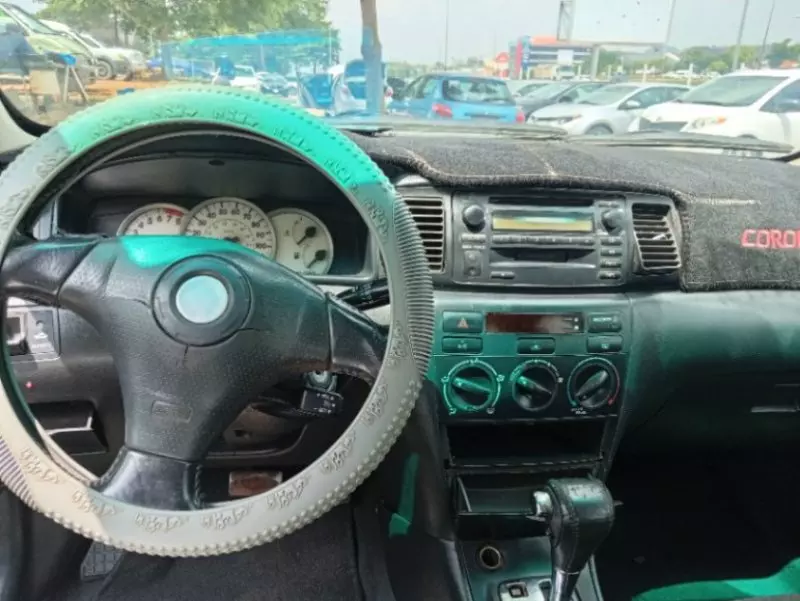 TOYOTA Corolla   - 2005
