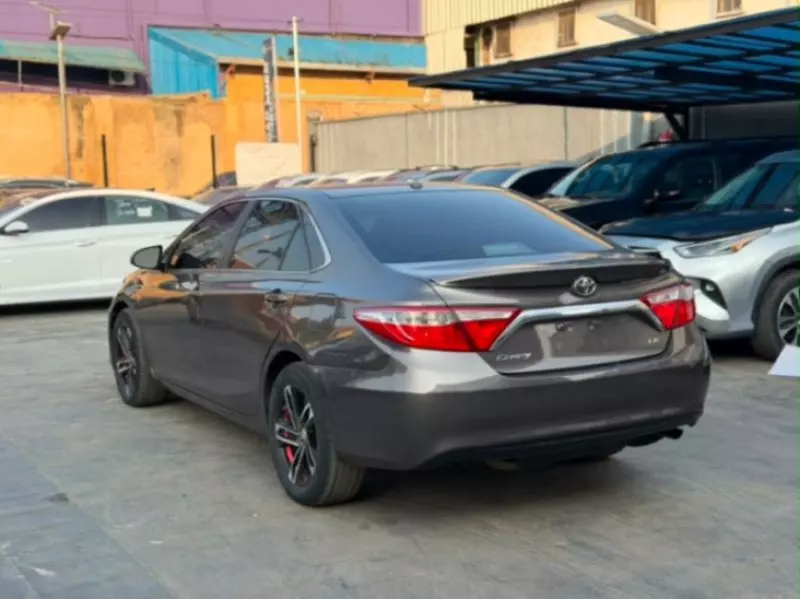TOYOTA Camry   - 2015