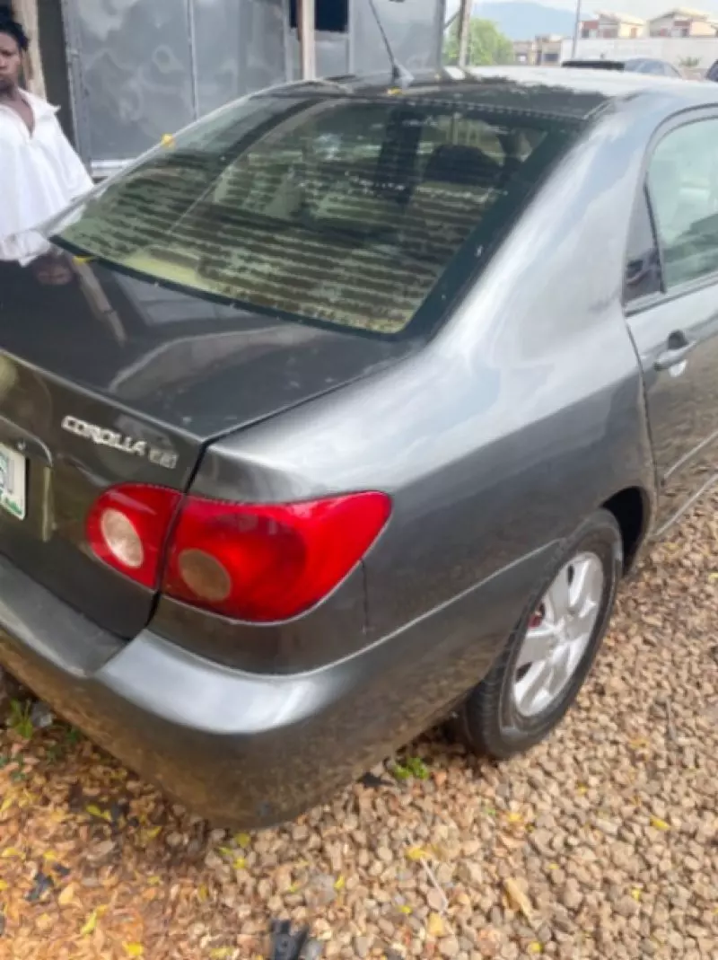 TOYOTA Corolla - 2007