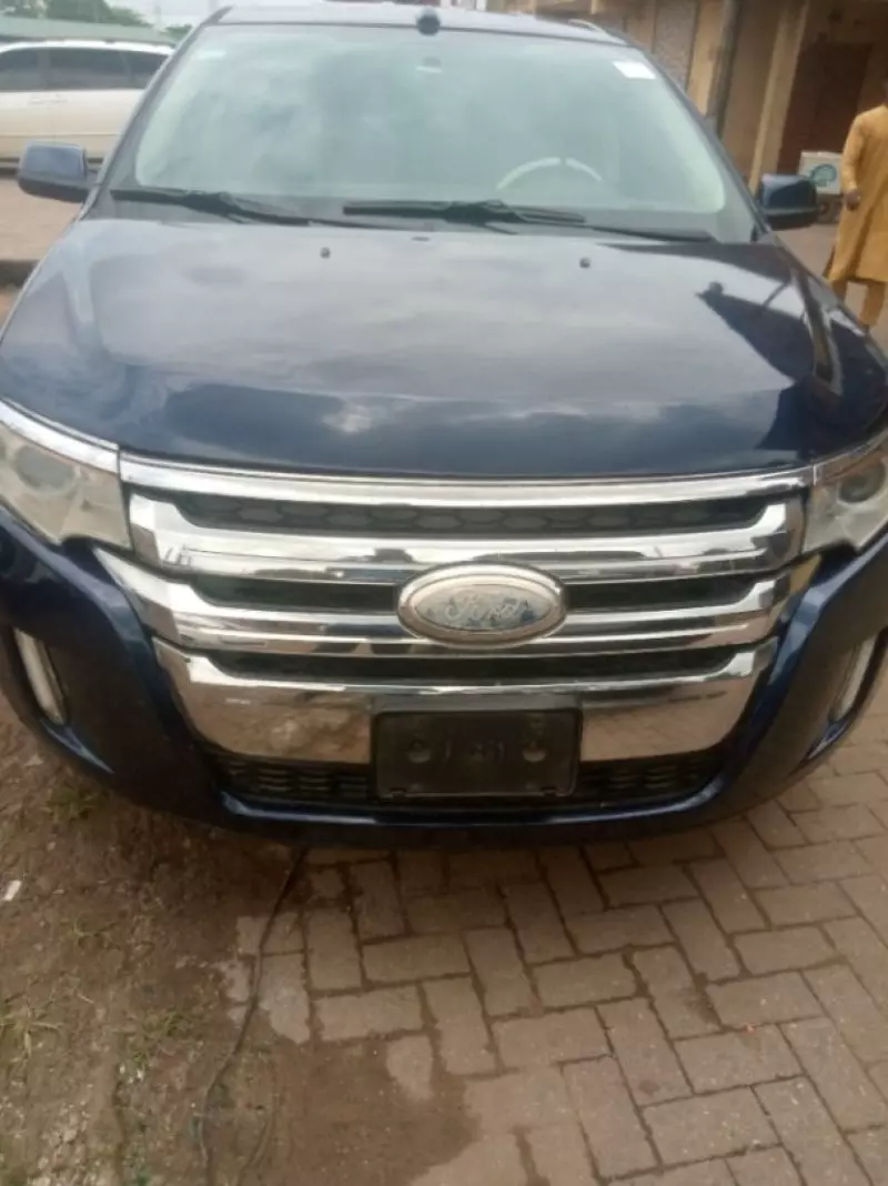 Ford Edge - 2013