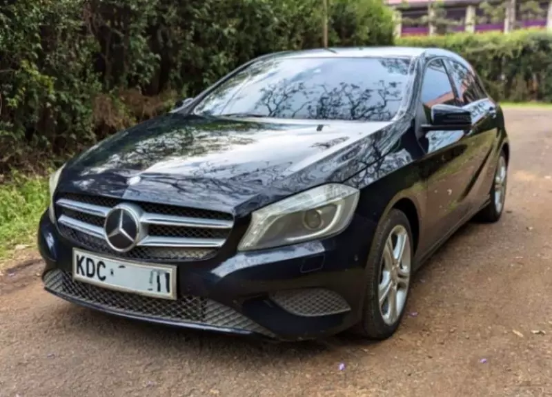 Mercedes-Benz A180   - 2014