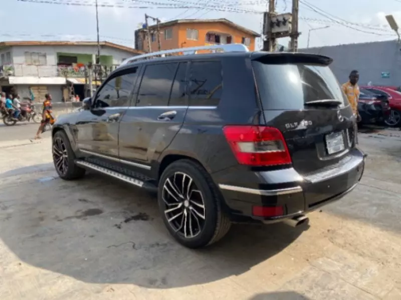 Mercedes-Benz GLK 350   - 2010