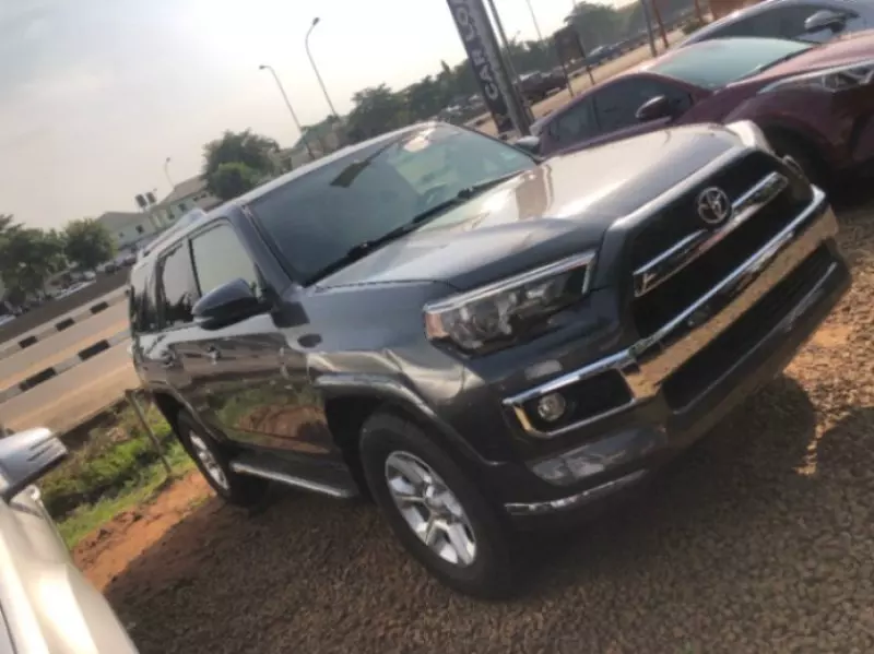 Toyota 4-Runner   - 2018