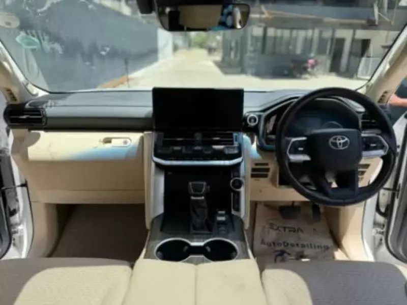 Toyota Landcruiser ZX   - 2023