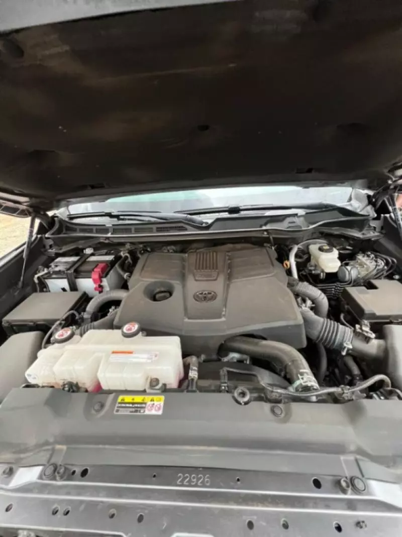 TOYOTA Tundra   - 2022