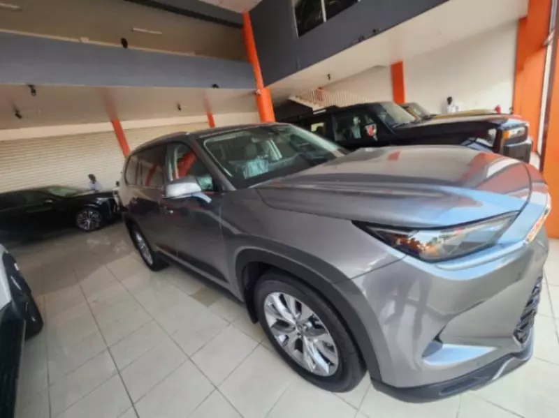 TOYOTA Grand Highlander   - 2026
