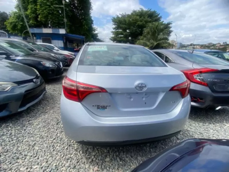 TOYOTA Corolla   - 2018