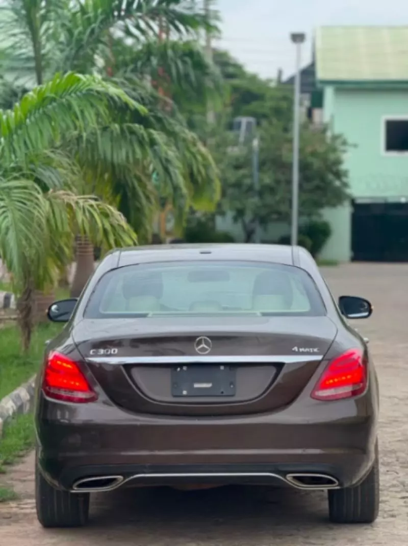 Mercedes-Benz C-Class   - 2015
