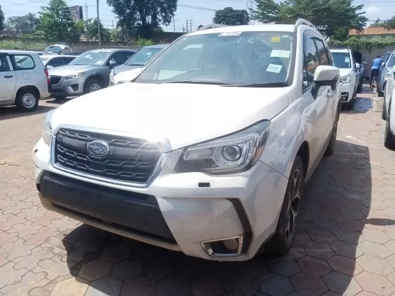 Subaru Forester   - 2015