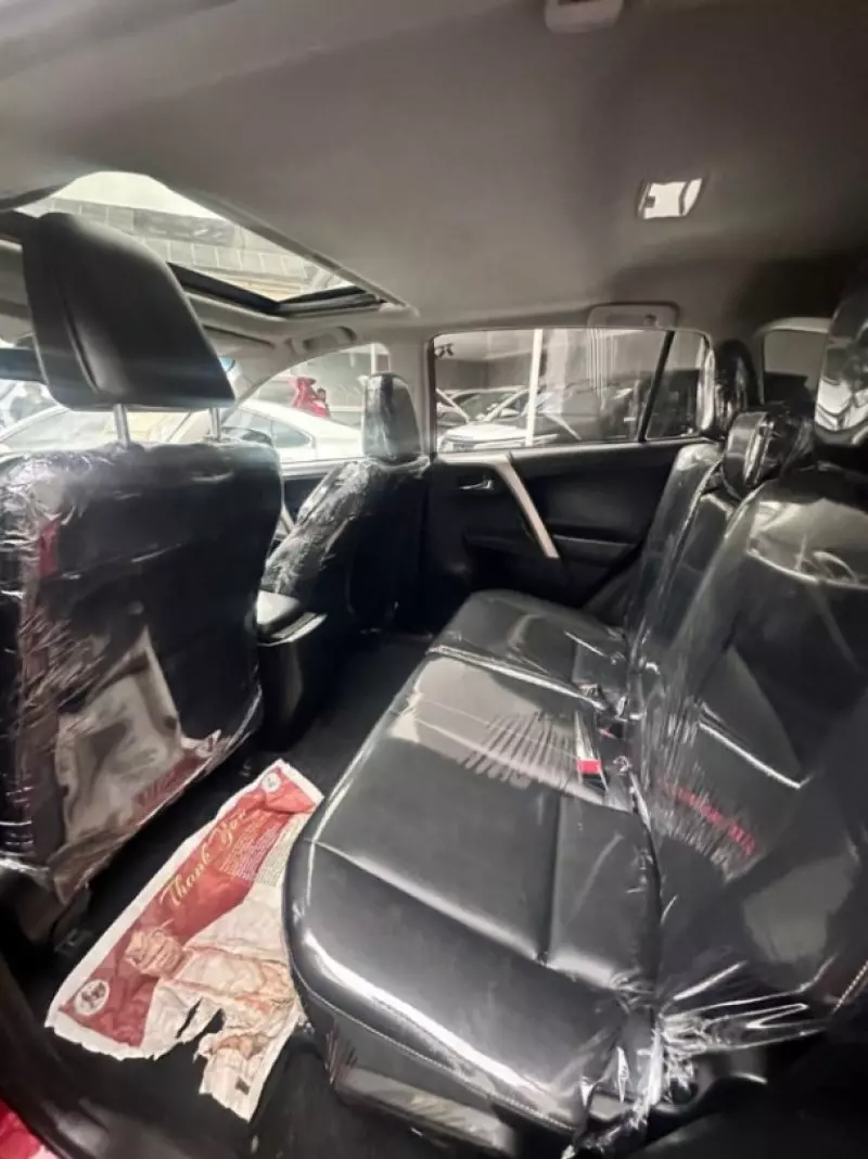 Toyota RAV 4   - 2014