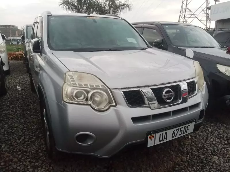 Nissan X-Trail   - 2011